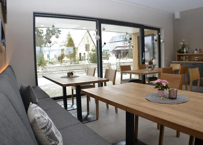 מלון Brigel-hof 3*